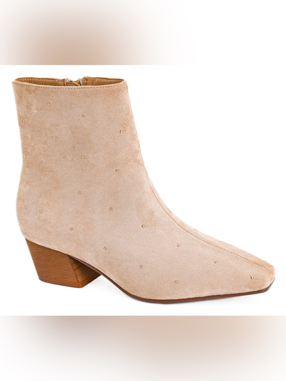 New Corkys Such A Tease Beige Suede with Gold Studs Ankle Boot Sz 9